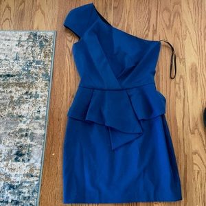 Black halo size 0 one shoulder dress